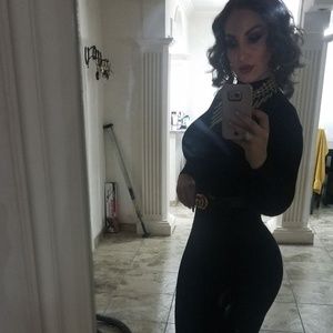 Meet your Posher, Marlina